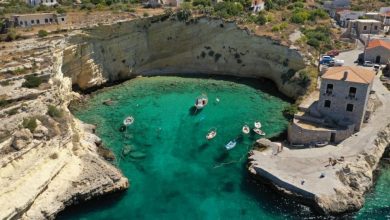 Photo of Το ορμητήριο του θρυλικού πειρατή Σάσσαρη στη Μάνη!