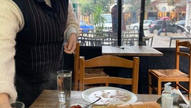 Photo of Πρωινή αχνιστή  απόλαυση στην οδό Χατζηπέτρου