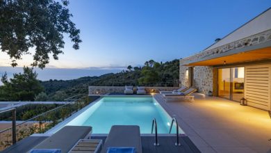 Photo of Τρεις βίλες στη Σκιάθο μετατρέπονται σ’ ένα γοητευτικό καταφύγιο