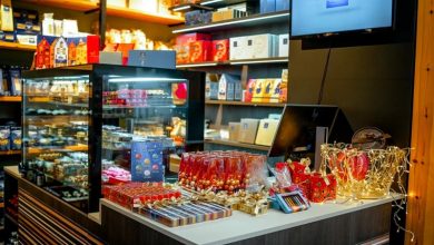 Photo of Οι αγαπημένες σας πραλίνες Leonidas shop in shop στο 12Deliz & Wines!