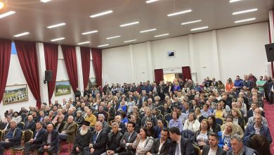 Photo of Το «μπουγάζι»,μίλησε!!! Μέγα πλήθος, συγκινητική υποδοχή στον Βλαχογιάννη,  στην τελευταία συγκέντρωση του  στην Πύλη!!!