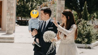 Photo of Λαμπερός γάμος και βάπτιση μαζί | Μάνθος Τσαγκούλης & Βένη Μουζακιάρη!