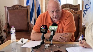 Photo of Ο Αχιλλέας Μπέος καταγγέλει την Ζωή Κωνσταντοπούλου για σεξουαλική παρενόχληση