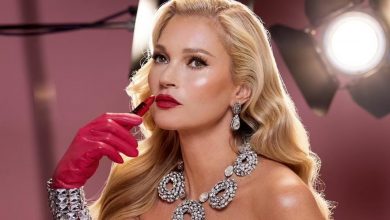 Photo of Η Κέιτ Μος μεταμορφώνεται σε Μέριλιν Μονρόε στη νέα καμπάνια της Charlotte Tilbury