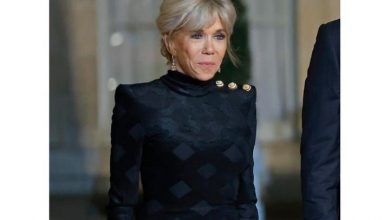 Photo of Με την ωραιότερη τουαλέτα που έχει βάλει ποτέ, η Μπριτζίτ Μακρόν
