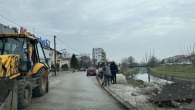 Photo of Συνεχίζεται με ικανοποιητικό ρυθμό αποπεράτωσης η ανάπλαση πεζοδρομίων, εκατέρωθεν του Ληθαίου