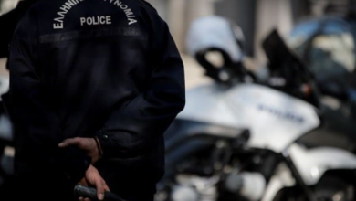 Photo of Άγιοι Ανάργυροι: Αντικαταστάθηκε ο διοικητής του ΑΤ – Αντιμέτωπος με ποινικές ευθύνες ο τηλεφωνητής του «100»