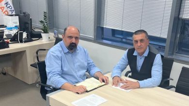 Photo of  Ικανοποίηση Δ.  Κουρέτα μετά τις συναντήσεις με  Θ. Λιβάνιο  και  Χ. Τριαντόπουλο