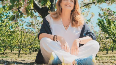 Photo of Η Άντζελα Γκερέκου έκανε μια ανάρτηση στον προσωπικό λογαριασμό της στο Instagram, όπου τη βλέπουμε με ένα πολύ στιλάτο και παράλληλα κομψό look.