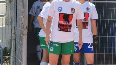 Photo of «Όλες απαντάμε αν αγγίξεις μια»: Μήνυμα κατά των γυναικοκτονιών από το γυναικείο ποδόσφαιρο