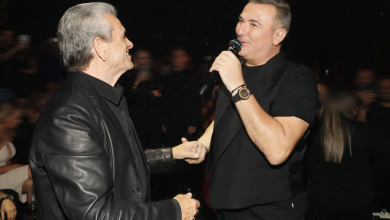 Photo of Στην σκηνή με την 10χρονη κόρη του ο Αντώνης Ρέμος – Η συγκινητική στιγμή στη φωταγώγηση του χριστουγεννιάτικου δέντρου στην Θεσσαλονίκη [βίντεο]