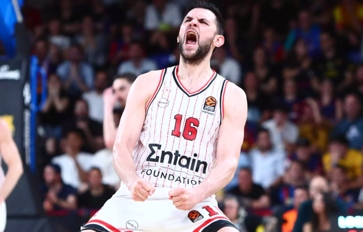 Photo of Ο Κώστας Παπανικολάου ξεπέρασε τον Γιώργο Πρίντεζη στα ριμπάουντ και έγραψε ιστορία στο Φενέρμπαχτσε – Ολυμπιακός