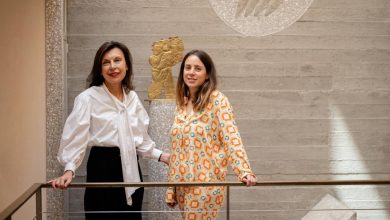 Photo of Μαρίζα και Βικτώρια Φασιανού στο νέο Μουσείο Αλέκος Φασιανός!