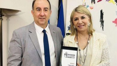 Photo of Συνάντηση εργασίας της Υφυπουργού Παιδείας Ζέττας Μακρή με τον Αλέξανδρο Καπανιάρη