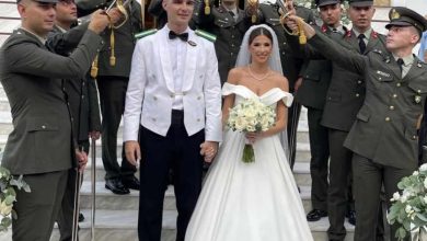 Photo of Ένας υπέροχος στρατιωτικός γάμος για τον Αχιλλέα Τόσκα & την Εβελίνα Κόφφα με Τρικαλινό άρωμα!