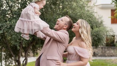 Photo of Η πιο εντυπωσιακή pink flower βάπτιση στα Τρίκαλα για το ζεύγος Τσιρωνά -Παπαποστόλου