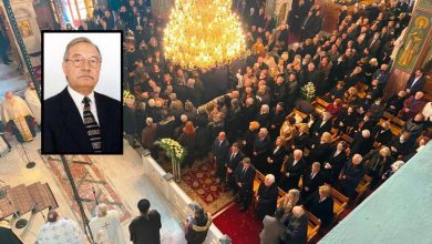 Photo of Ο Νίκος Σακκάς αποχαιρετά τον πρώην Δήμαρχο Τρικκαίων Κώστα Παπαστεργίου