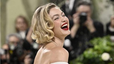 Photo of O Δημήτρης Γιαννέτος χάρισε στη Gigi Hadid ένα υπέροχο flicked bob που θα κυριαρχήσει την άνοιξη