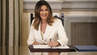 Photo of Εντυπωσίασε την υπουργό Παιδείας η πρόταση μαθητών για τάμπλετ αντί βαριών σχολικών τσαντών