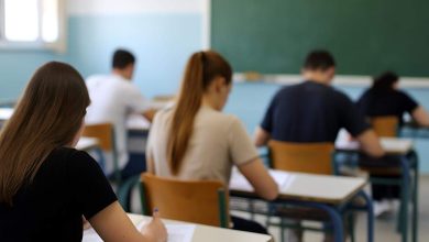 Photo of Πανελλαδικές 2025: Δείτε τις ΑΠΑΝΤΗΣΕΙΣ στη Νεοελληνική Γλώσσα και Λογοτεχνία