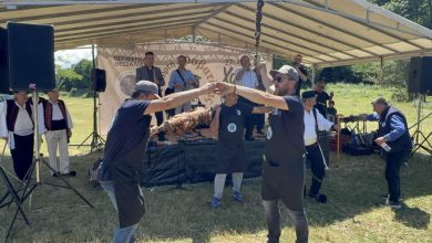 Photo of Με επιτυχία η 1η Γιορτή Προβατίνας στον Γάβρο – Ζωντάνεψε το έθιμο με πλήθος κόσμου