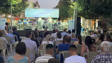 Photo of Δροσερές μελωδίες από τη Στρατιωτική Μουσική της 1ης Στρατιάς στα Τρίκαλα