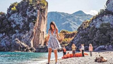 Photo of Ταξίδια στην εποχή του Instagram: Η φρενίτιδα των likes και τα «honeypots» – «Αν δεν το ανεβάσεις είναι να σαν μην έχεις πάει»