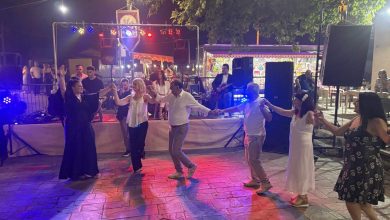 Photo of Γλέντι μέχρι το πρωί στη Ράξα – Μεγάλη συμμετοχή και τιμή στον δωρητή του Αθλητικού Κέντρου