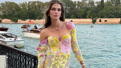 Photo of Aμαλία Κωστοπούλου: Στη Νέα Υόρκη με τη μητέρα Τζένη Μπαλατσινού για την εντυπωσιακή πρόβα νυφικού