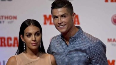 Photo of Ο Κριστιάνο Ρονάλντο έκανε πρόταση γάμου στην Χεορχίνα με ένα εντυπωσιακό μονόπετρο