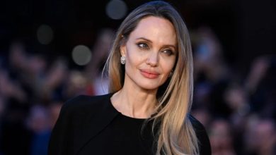 Photo of Η Αντζελίνα Τζολί τράβηξε τα βλέμματα στην πρεμιέρα της ταινίας «Couture»