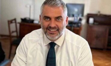 Photo of Νέος υποδιοικητής στην 5η ΥΠΕ Θεσσαλίας – Στερεάς Ελλάδας ο Μεσσήνιος Άγγελος Χρονάς