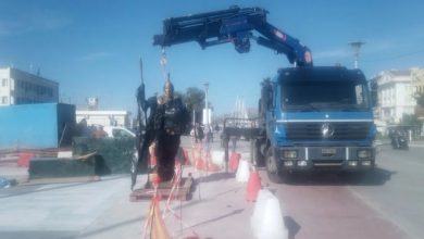 Photo of Τοποθετήθηκε  το άγαλμα του Ιάσονα στην παραλία του Βόλου