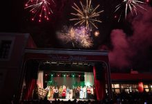 Photo of Ο ουρανός των Τρικάλων «ζωγραφίστηκε» από 200 drone στην έναρξη του Μύλου των Ξωτικών