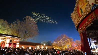 Photo of Μαγική τελετή έναρξης στον 14ο Μύλο των Ξωτικών, με τα drones του Πίτερ Παν και του Αη Βασίλη!