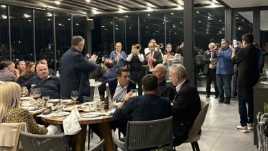 Photo of «Χάλκινα, χορός και… μυστήριο στο Ανάντι: ποιος τράβηξε τα βλέμματα;»