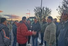 Photo of Στο μπλόκο της Νίκαιας και στο πλευρό των αγροτών ο Δημήτρης Κουρέτας