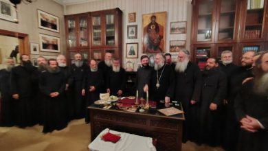 Photo of Ευχές για την επέτειο Ενθρονίσεως και την συμπλήρωση 10 ετών Ποιμαντορίας του Επισκόπου μας στην Ιερά Μητρόπολη Τρίκκης, Γαρδικίου και Πύλης από τους Ιερείς της Μητροπόλεως