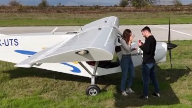 Photo of Πρόταση γάμου στον… αέρα για ζευγάρι Λαρισαίων – Η εντυπωσιακή ιδέα του γαμπρού που κέρδισε το “ναι” της νύφης! (φωτό – βίντεο)