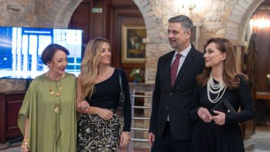 Photo of Νέο backstage φωτογραφικό υλικό από τα γυρίσματα της νέας δραματικής σειράς του MEGA, «Μια νύχτα μόνo»!