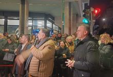 Photo of Ξεσήκωσε την Λάρισσα ο Αρναούτογλου στη Χριστουγεννιάτικη παρέλαση