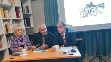 Photo of Με επιτυχία η παρουσίαση του βιβλίου του Παναγιώτη Γρηγορίου στα Τρίκαλα