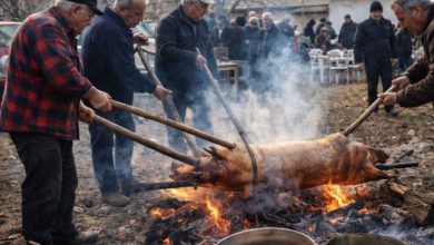 Photo of 1η Γιορτή Γουρουνοχαράς στο Κεραμίδι Τρικάλων – Παράδοση, ευχές και δωρεάν εδέσματα