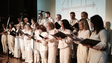 Photo of Χριστουγεννιάτικη χορωδιακή πανδαισία με 900 χορωδούς από 25 χορωδίες στα Τρίκαλα και τον Μύλο των Ξωτικών