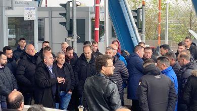 Photo of Στα μπλόκα ο Δήμαρχος Τρικκαίων Νίκος Σακκάς – Στήριξη στον αγώνα των αγροτών