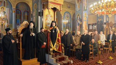 Photo of Εορταστικός Αρχιερατικός Εσπερινός και χειροθεσία σε πνευματικό στον Ι.Ν. Αγίου Στεφάνου Τρικάλων