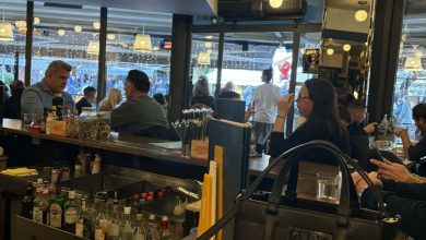 Photo of Αγωνία στον επαγγελματικό κόσμο : τα μπλόκα γονάτισαν τα Τρίκαλα