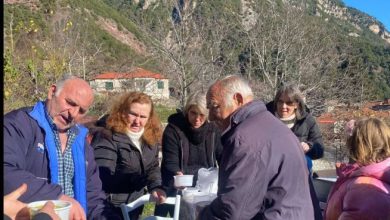 Photo of Κλεινοβός Τρικάλων: Ζωντανό το έθιμο με παραδοσιακές τσιγαρίδες στο ορεινό χωριό του Δήμου Μετεώρων