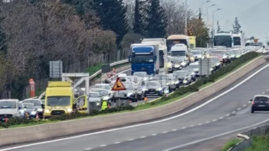 Photo of Η μεγάλη έξοδος των εκδρομέων, ομαλοποιείται η κατάσταση στις εξόδους των πόλεων