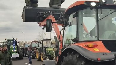 Photo of Κυριακή 7/12 Τα μπλόκα των αγροτών στα Τρίκαλα «φουσκώνουν» μέρα με τη μέρα